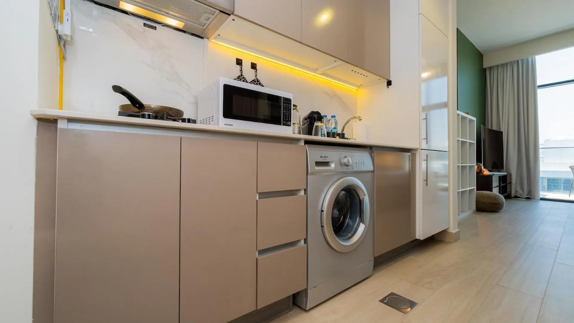 Appartamento Elite Escape - 1 Bhk Getaway In Azizi Riviera Dubai 0*,  Emirati Arabi Uniti