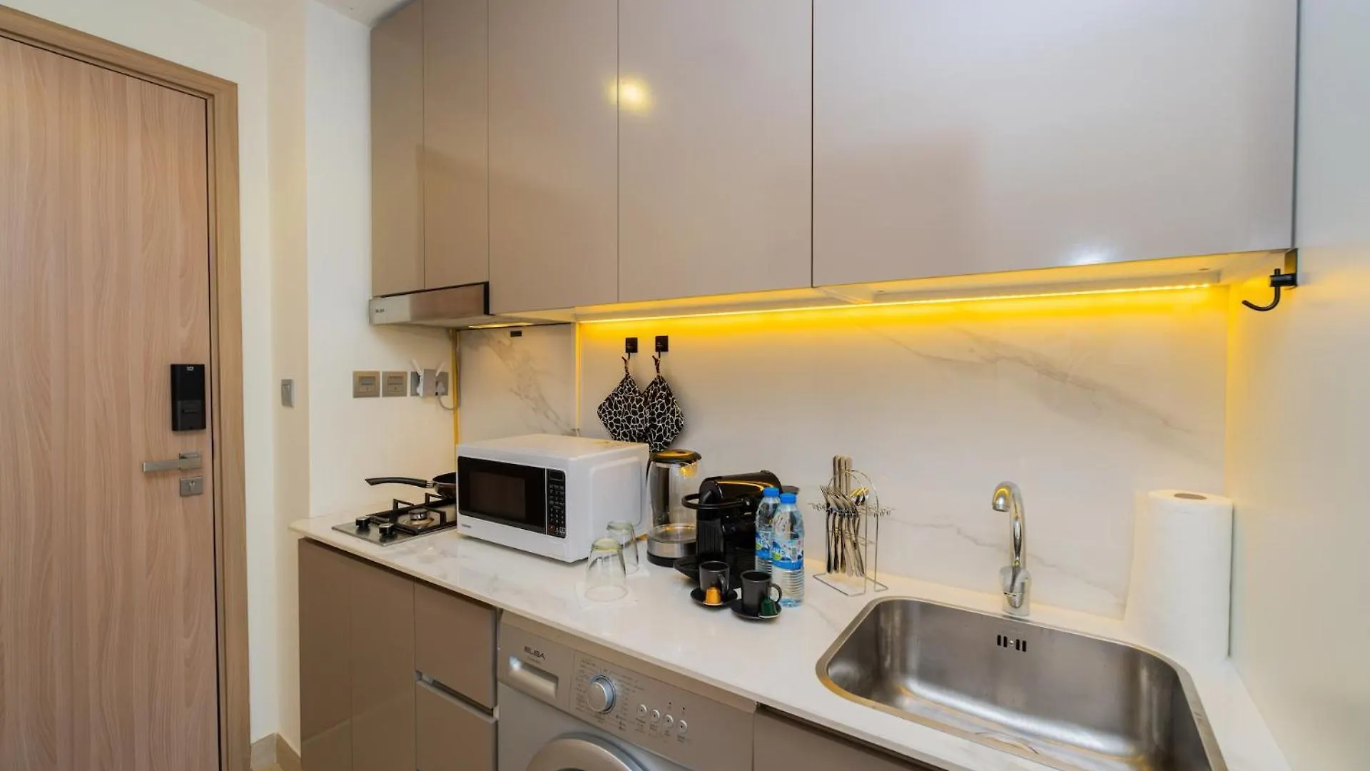 Appartamento Elite Escape - 1 Bhk Getaway In Azizi Riviera Dubai